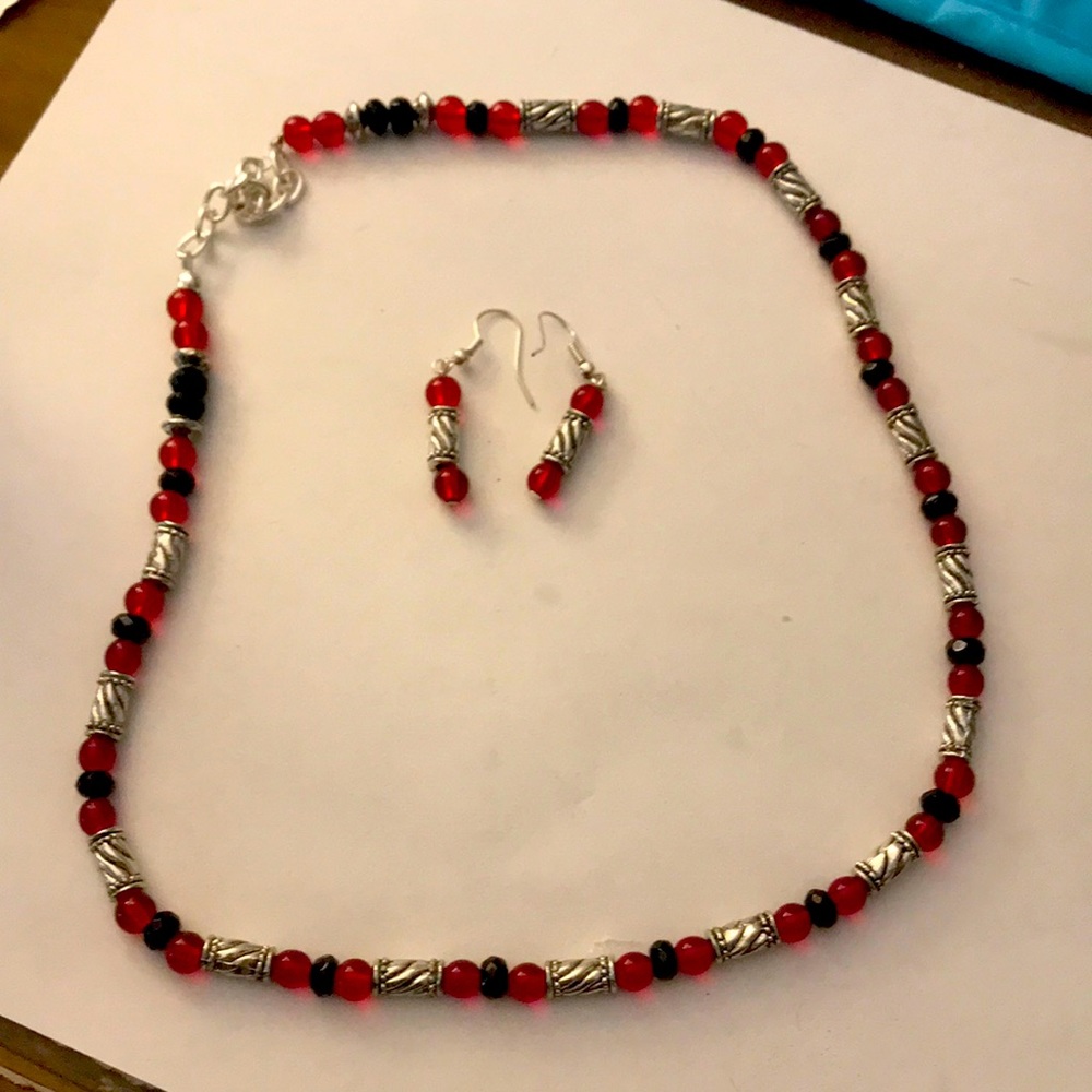 Red black silver necklace earring set